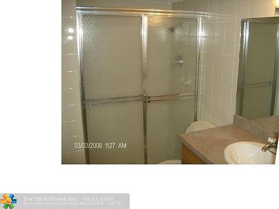 5th image of 10701 Royal Palm Blvd APT 5