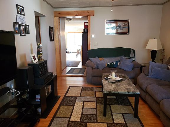 3rd image of 20 W Washington Ave #W