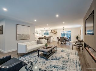 8 Morgan Ln, Windham, ME 04062