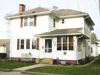 2nd image of 126 Linden Ave