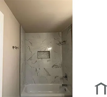 833 Farmhurst Dr #H — Photo 5