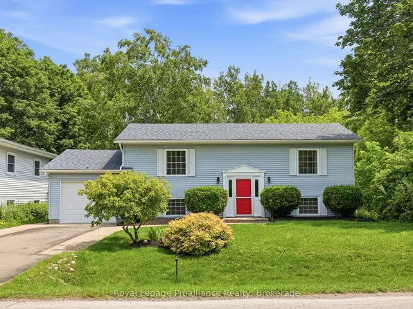 23 Harbour St, Brighton, ON K0K 1H0