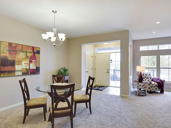 5th image of 12346 Lakeview Dr N