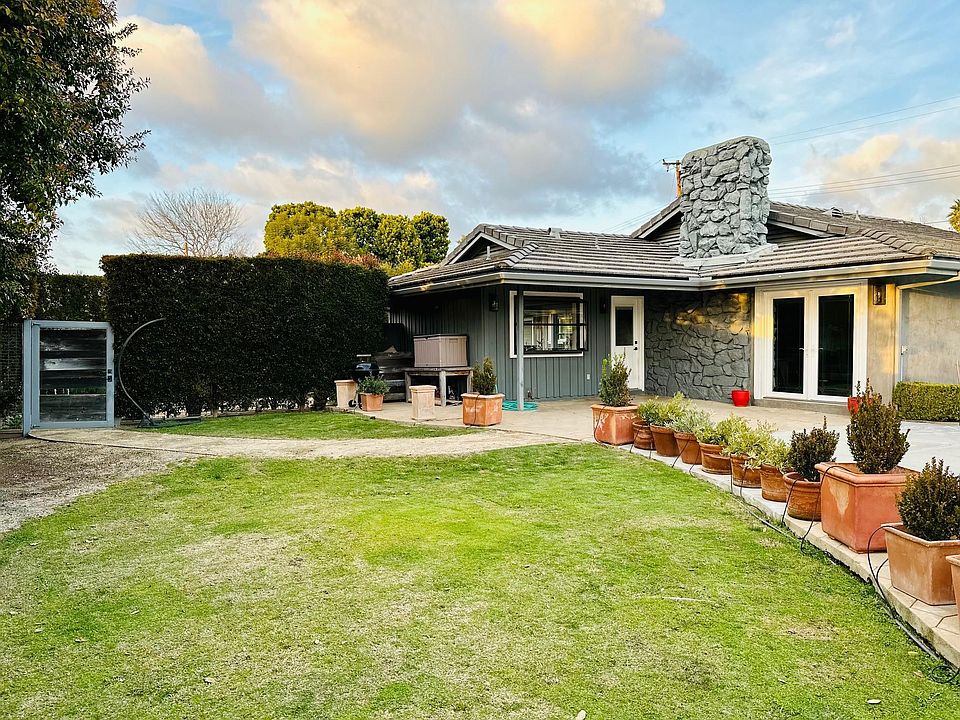 1st image of 13242 Sussex Pl