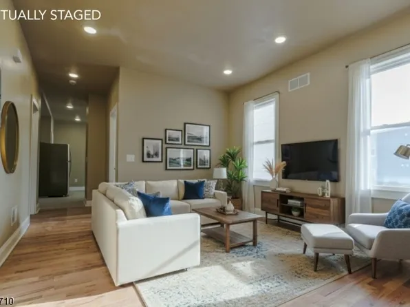 882 S 14th St, Newark, NJ