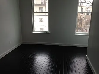 Rented by Premier Metro Realty Corp