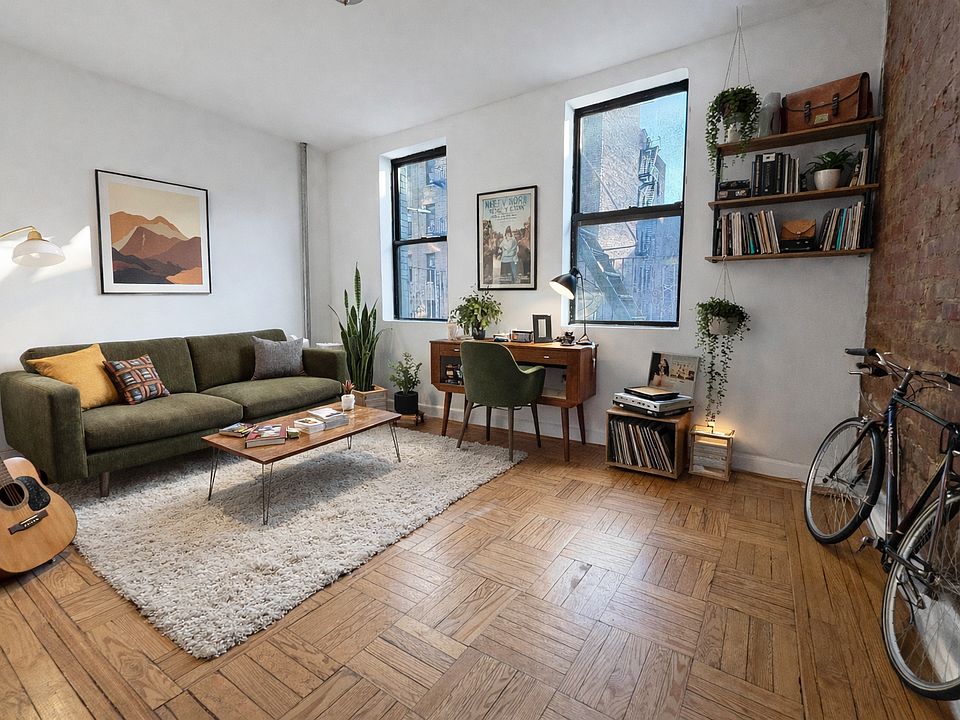 1st image of 3660 Broadway #21