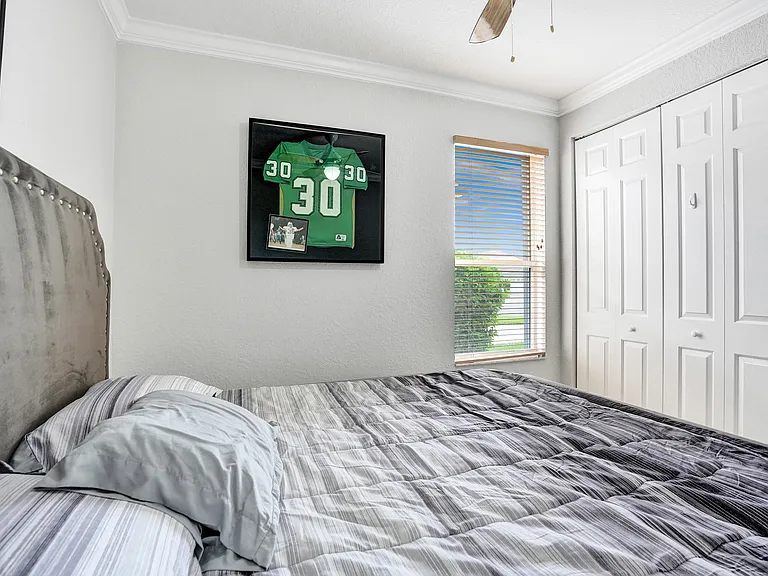 304 NW Bayside Ct — Photo 45