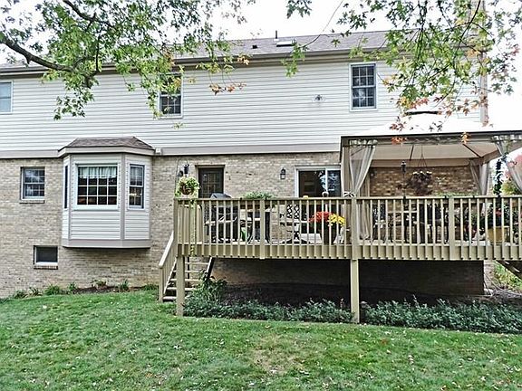 3rd image of 304 Hillcrest Dr