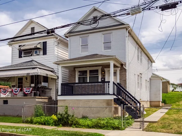 33 Enterprise St, Nanticoke, PA 18634