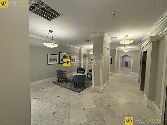 2nd image of 271 Dartmouth St APT 1D
