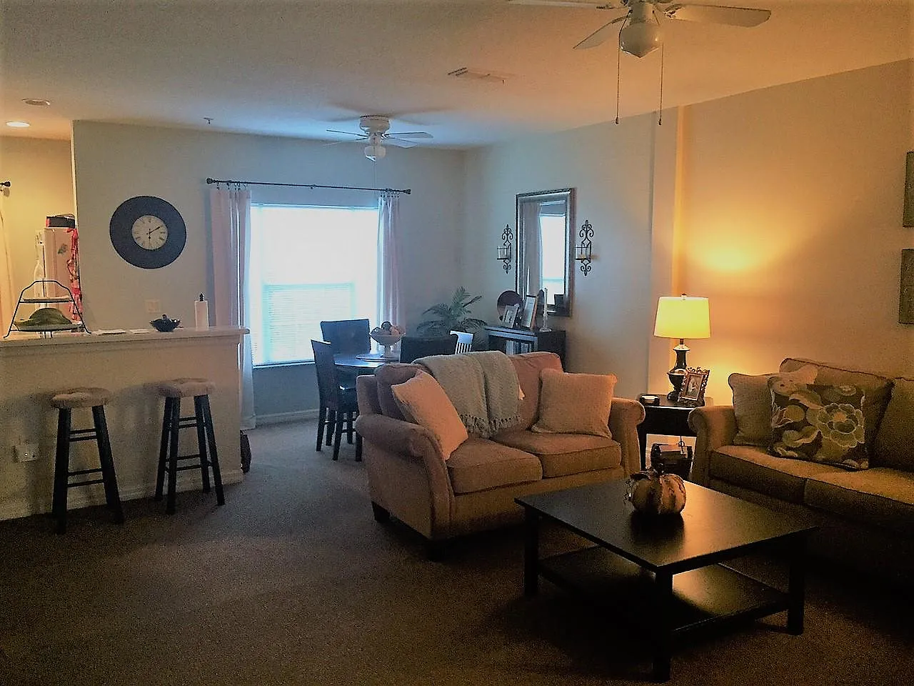 3 bed, 1504 sqft, $2,100 — Photo 3