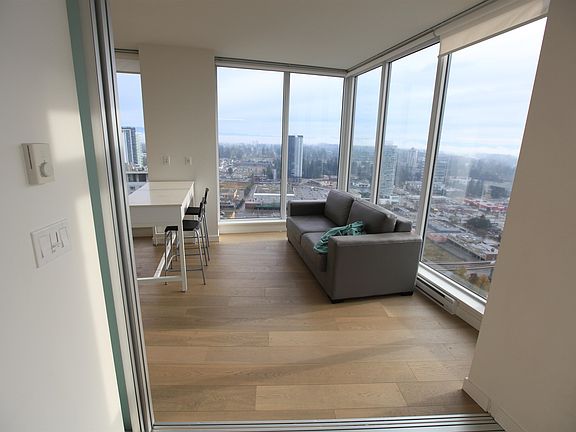5th image of 13438 Central Ave #3110