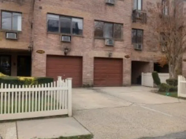 153-40 83rd Street #8B-D, Howard Beach, NY 11414