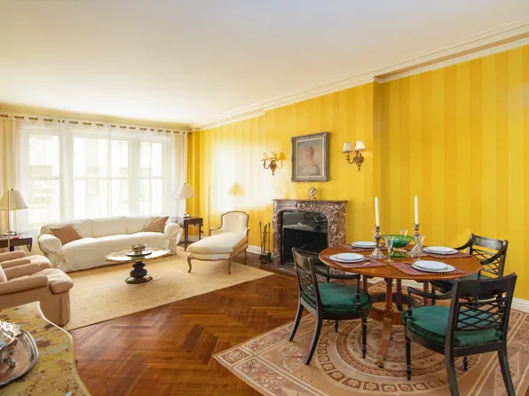 480 Park Avenue image 1 of 21