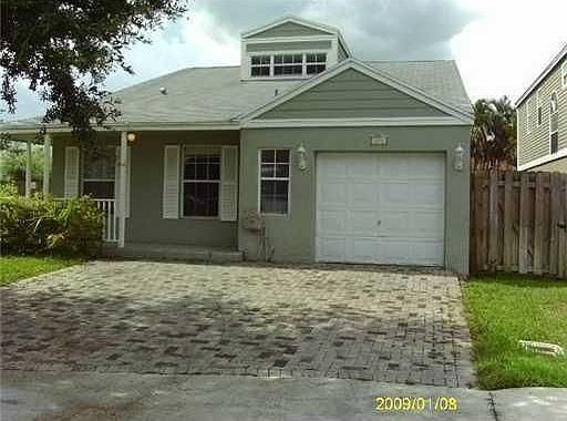2nd image of 174 SW 159th Way