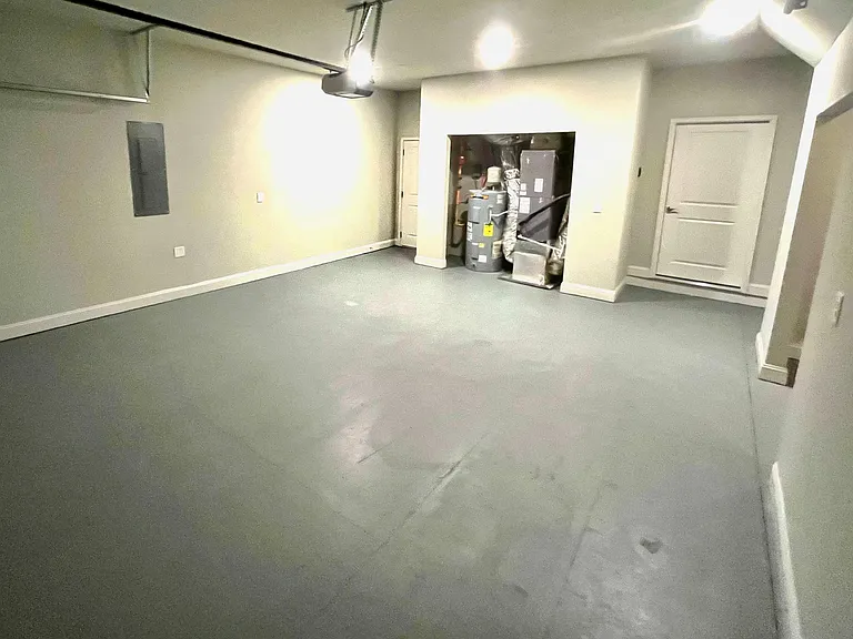 8035 Linfield Way #11 — Photo 24