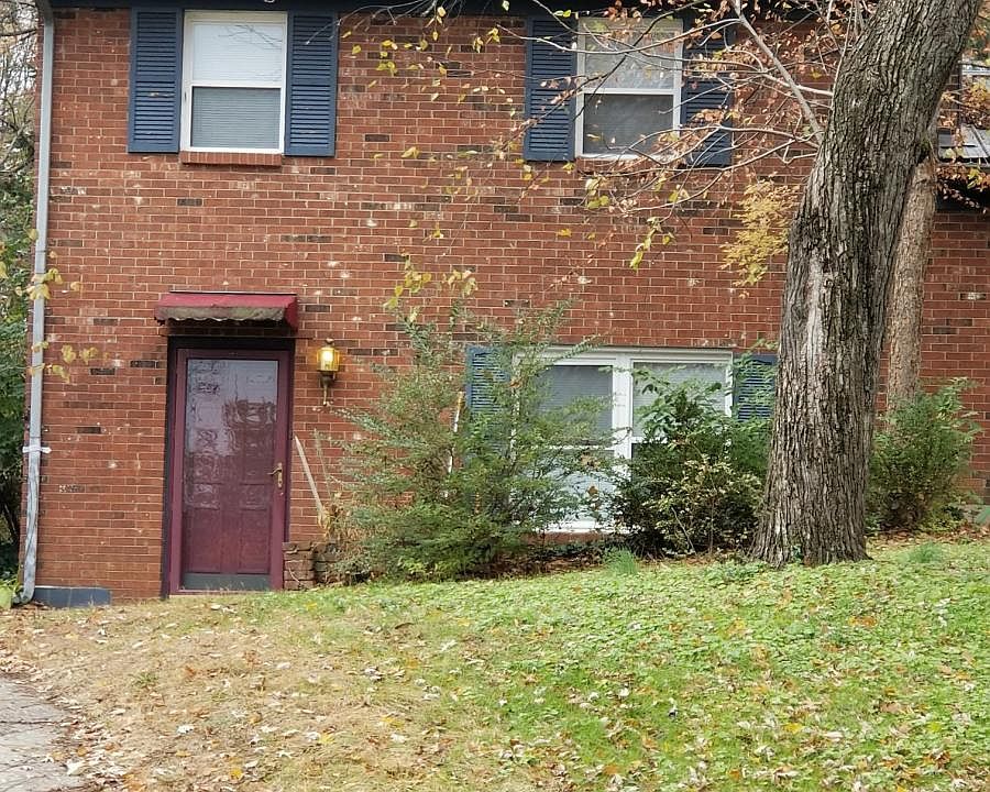 1st image of 3435 Warwick Ct