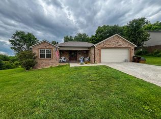 437 Bay Berry Ln, Richmond, KY 40475