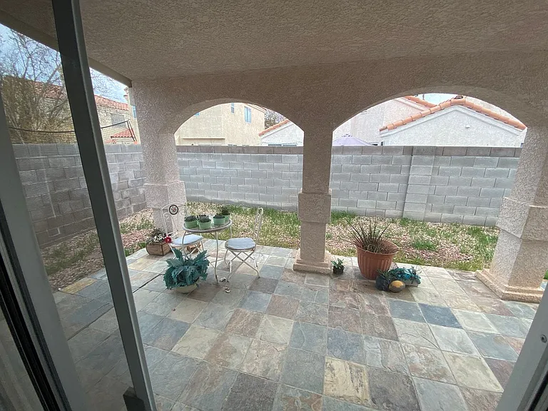 1917 Casa Verde Dr — Photo 17