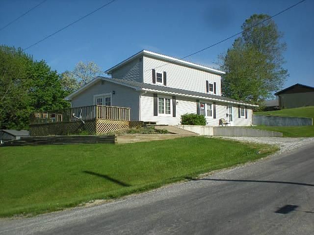 1st image of 206 S 4th St