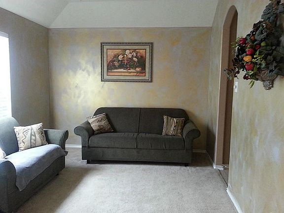 2nd image of 2610 Gallup Dr