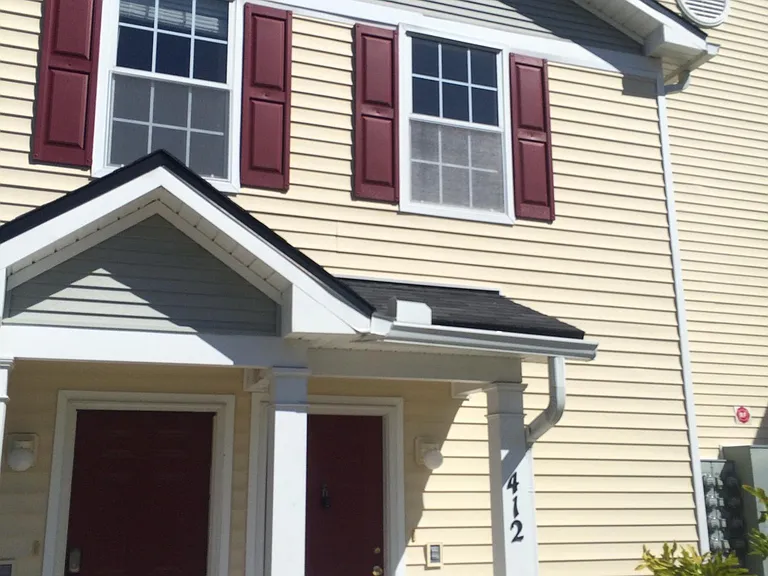2200 Marsh Hawk Ln #412 — Photo 1