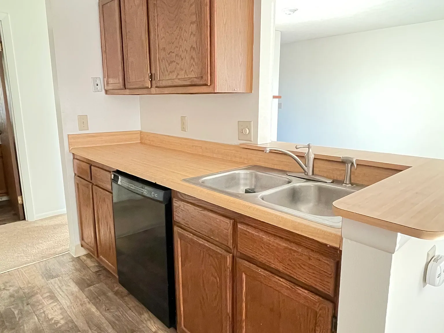 1 bed, 771 sqft, $1,150 — Photo 4