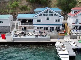 2740 S Lakeshore Rd, Chelan, WA 98816