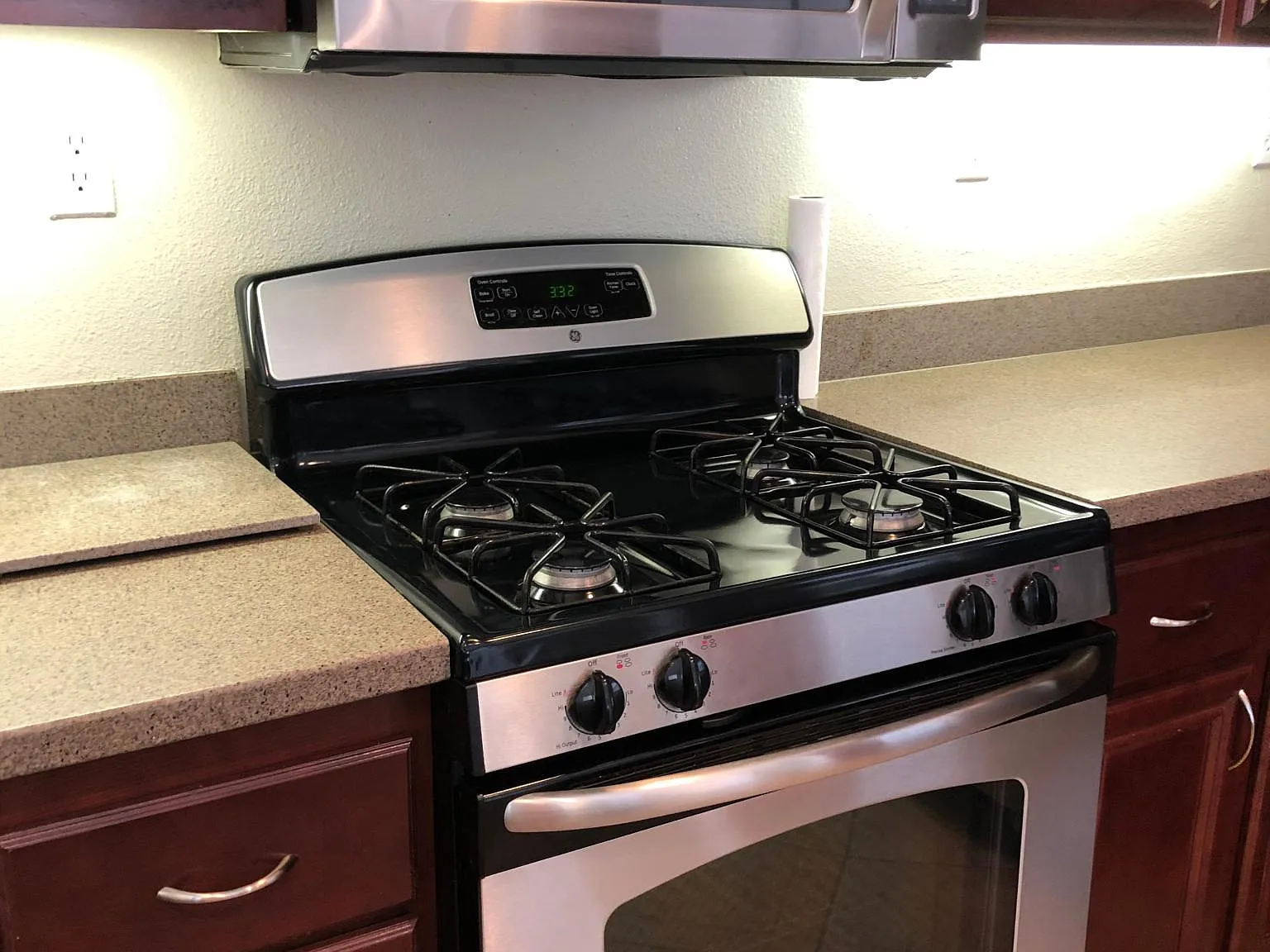 3 bed, 2.5 bath, 1442 sqft, $3,000 — Photo 4