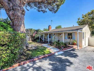 3300 Greenfield Ave, Los Angeles, CA, 90034