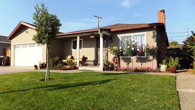 1st image of 1236 Paddington Way