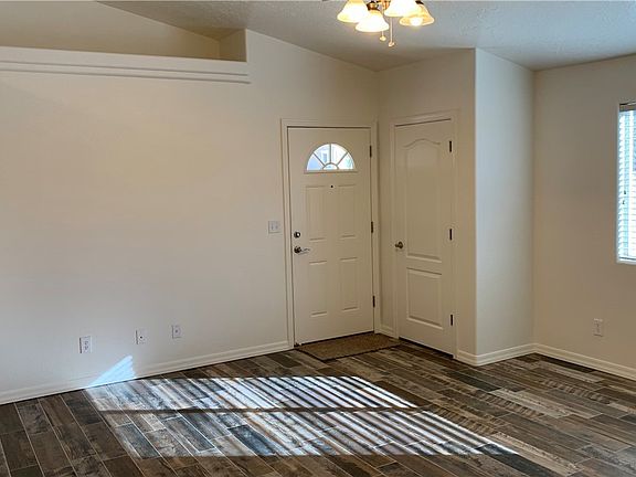 4th image of 3429 N Apache Street