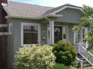 8230 Corliss Ave N, Seattle, WA 98103