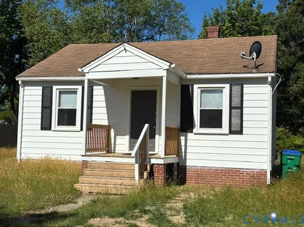 610 Queen Anne Dr, Richmond, VA 23224
