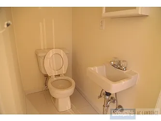 Rented by Aclawrence