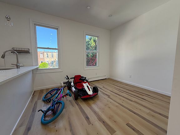 3rd image of 251 Halladay St APT 2