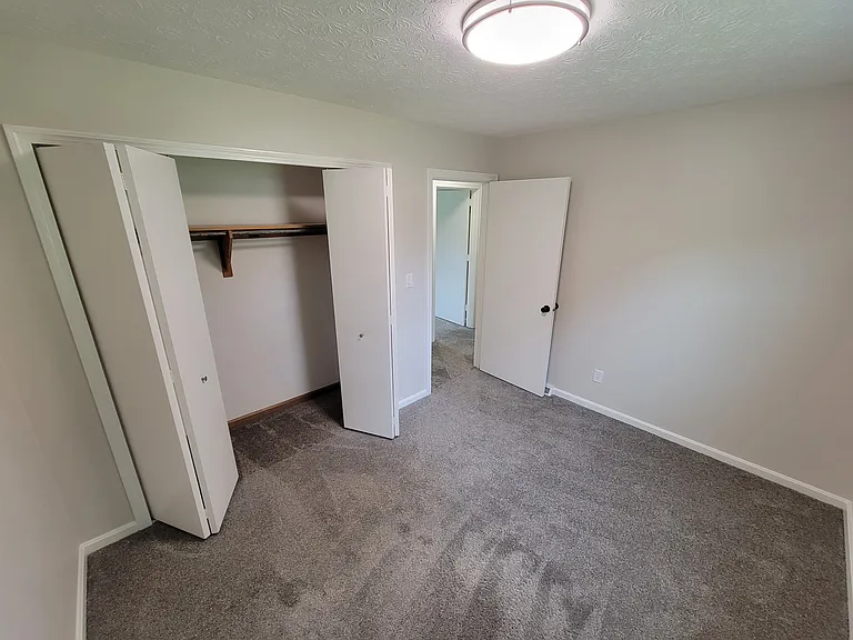 918 Ashmun Ave — Photo 38