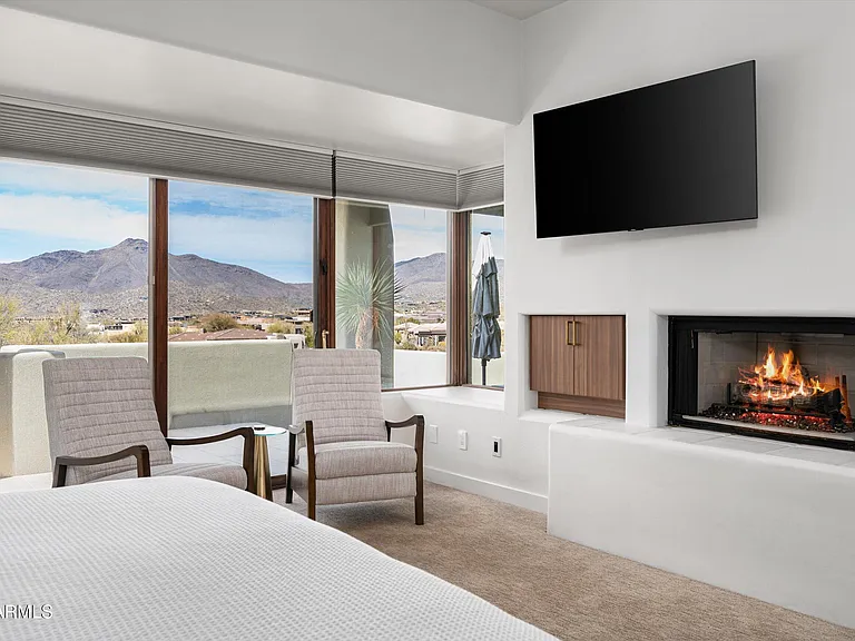 10015 E Graythorn Dr — Photo 9