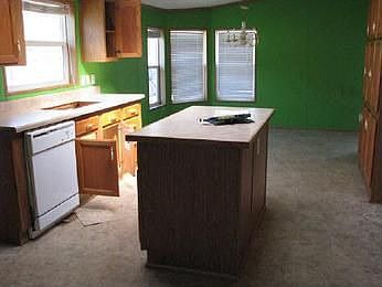 2nd image of 205 Land Fall Trace Dr