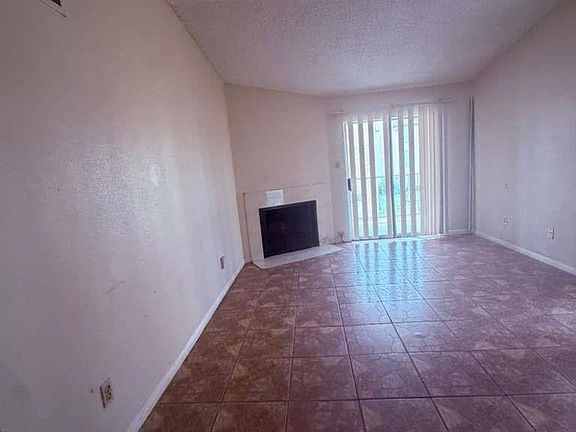 4th image of 10101 S Gessner Rd APT 702