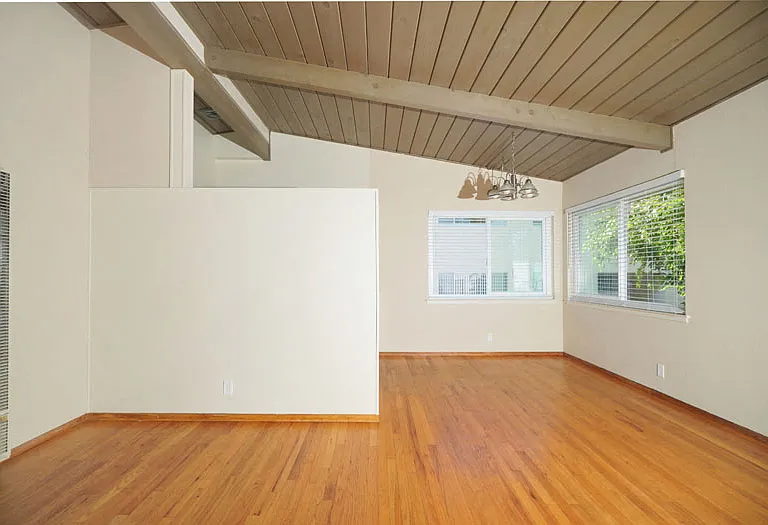 559 Matadero Ave — Photo 5