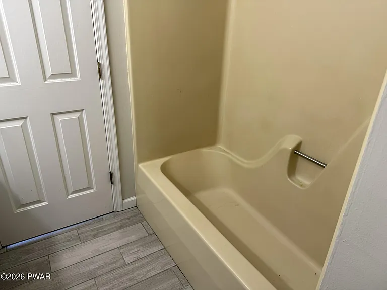 4024 Rivercrest Ct — Photo 12