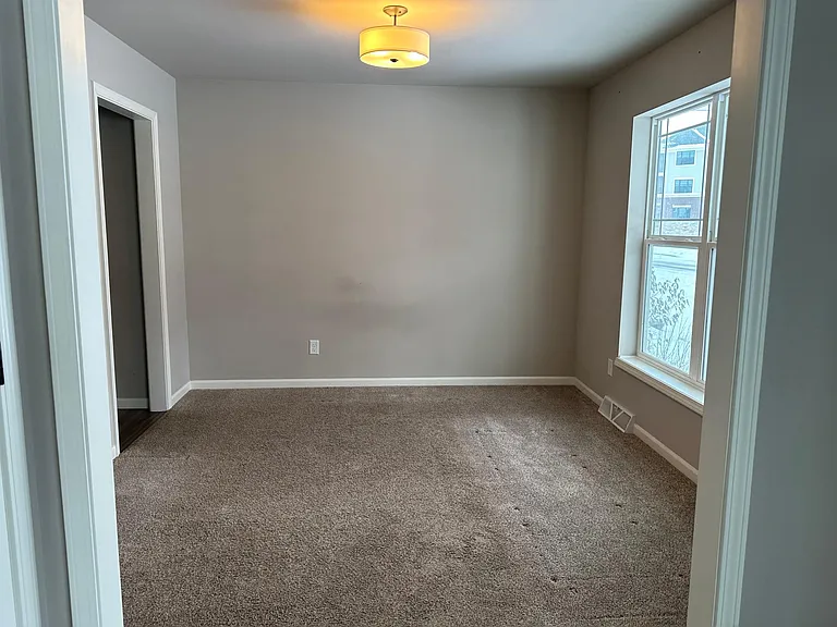 1851 Summerfield Way — Photo 5