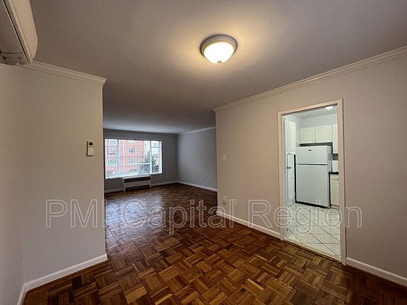 4th image of 10411 Montrose Ave APT 102