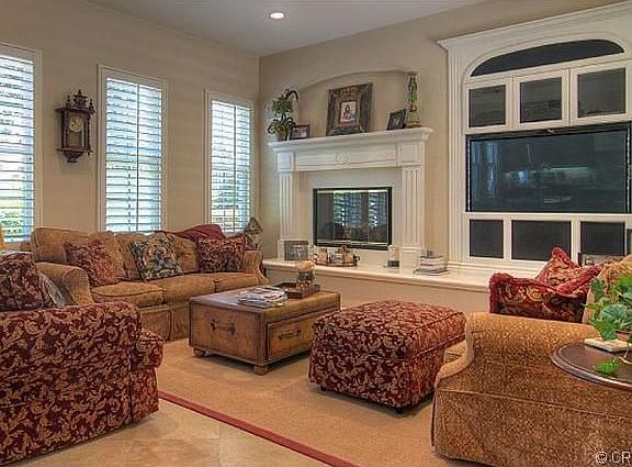 3rd image of 24600 Garland Dr