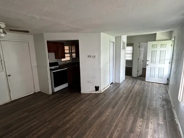 313 Green St, Cahokia, IL 62206