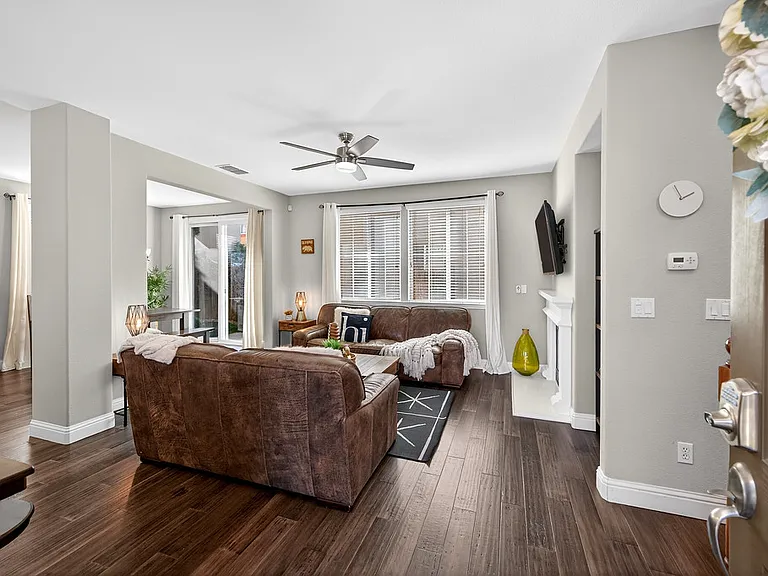 390 Caravaggio Cir — Photo 10