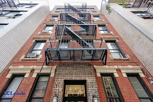 Rented by LC Lemle Real Estate Group | media 11