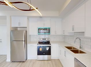 15 Skyview Point Rd NE #2124, Calgary, AB T3N0G9